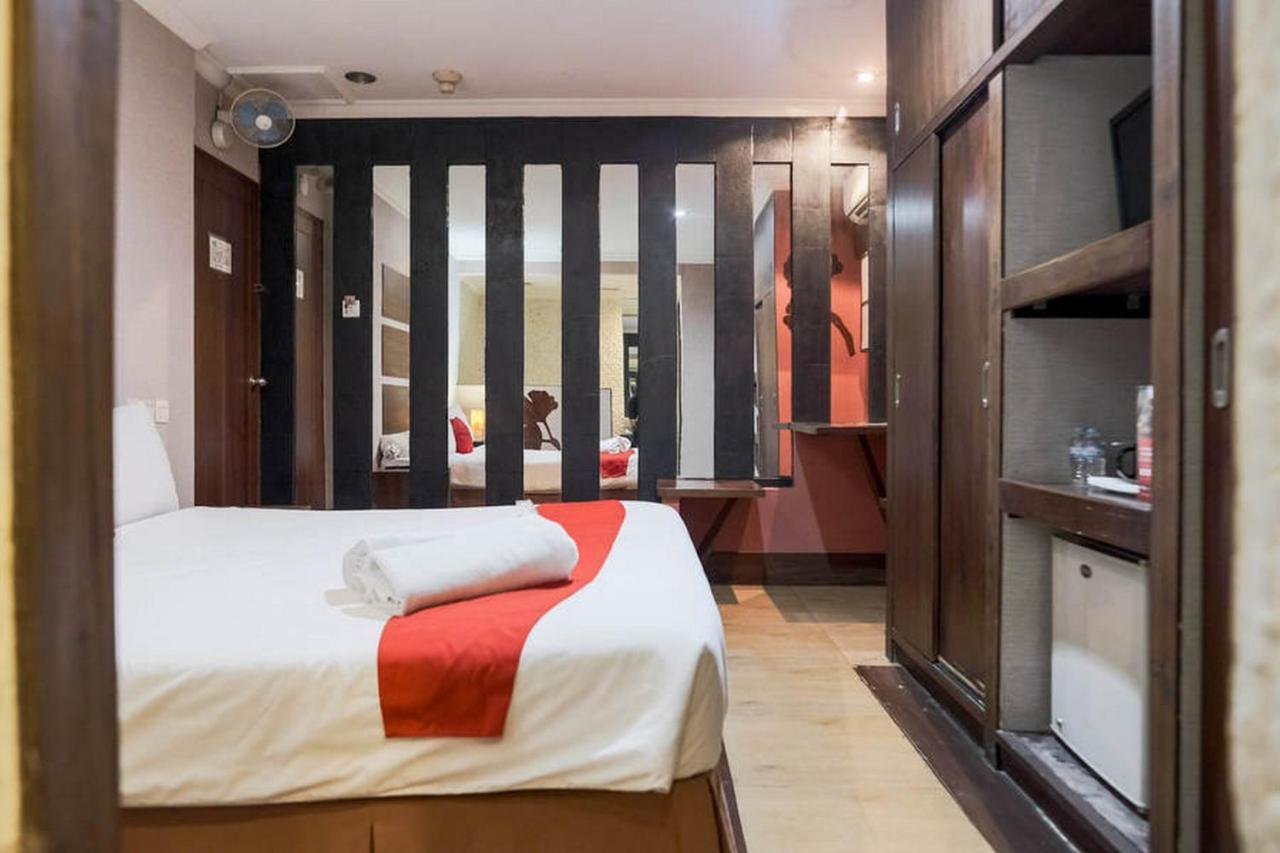 Reddoorz Near Waterboom Lippo Cikarang Hotel Екстериор снимка